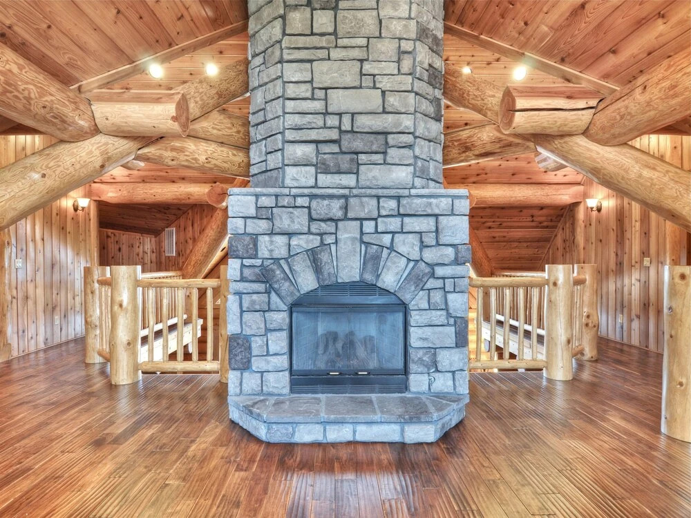 No. 46 High Timber Log Estate - 5 Br Home