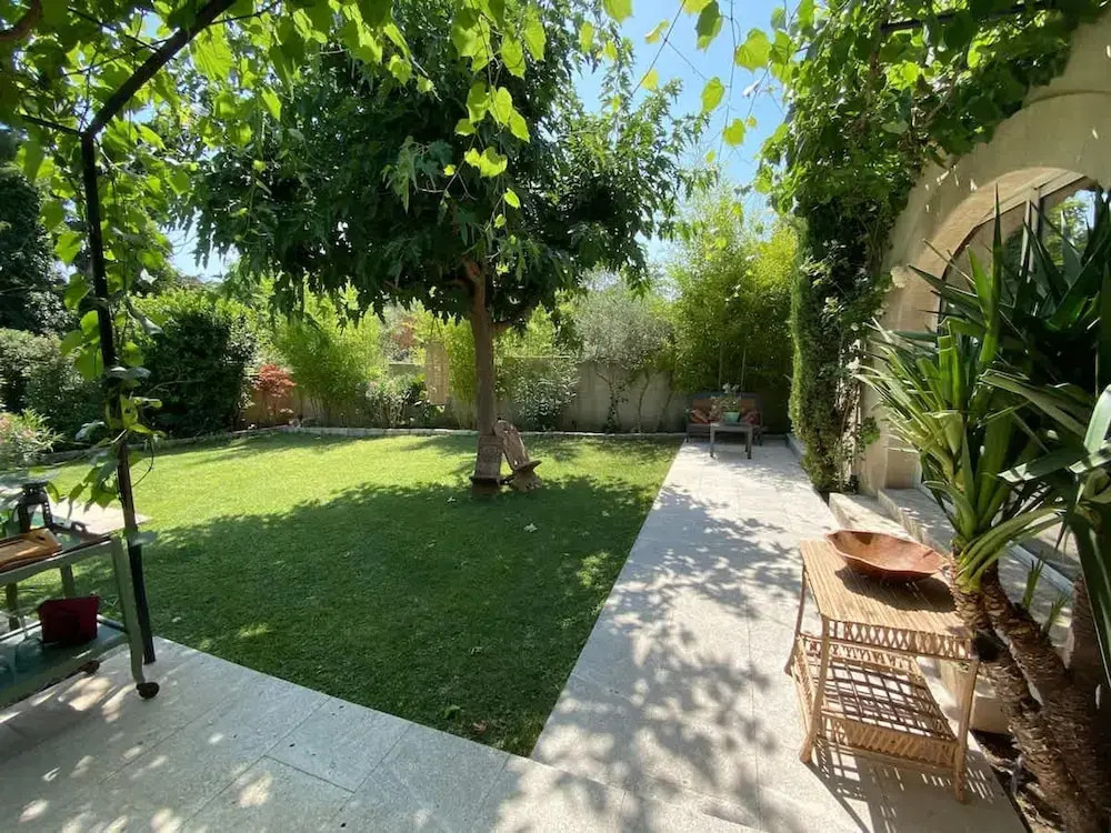 Charming Villa With AC in Alpilles