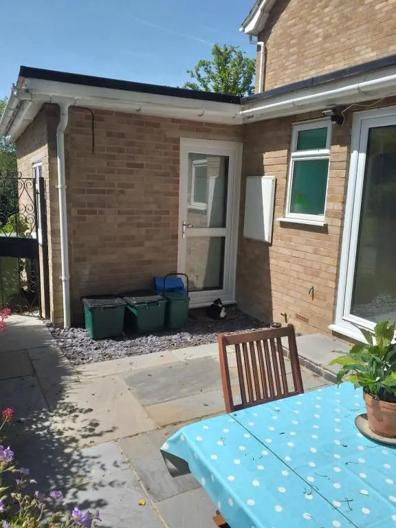 Cheltenham Studio Apartment