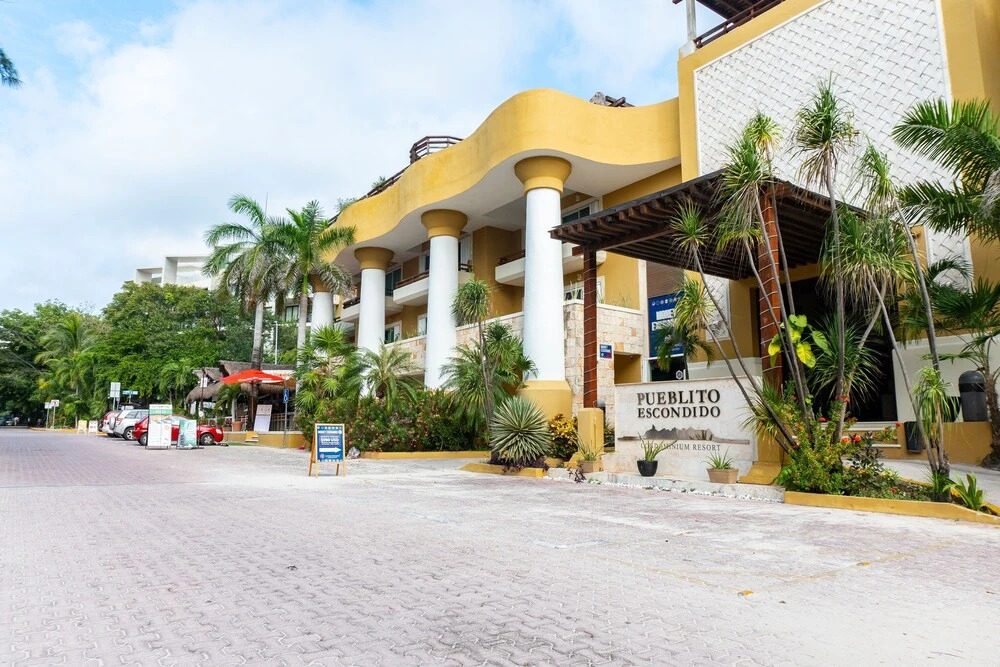 Pueblito Escondido 316 2 Bedroom Condo by RedAwning