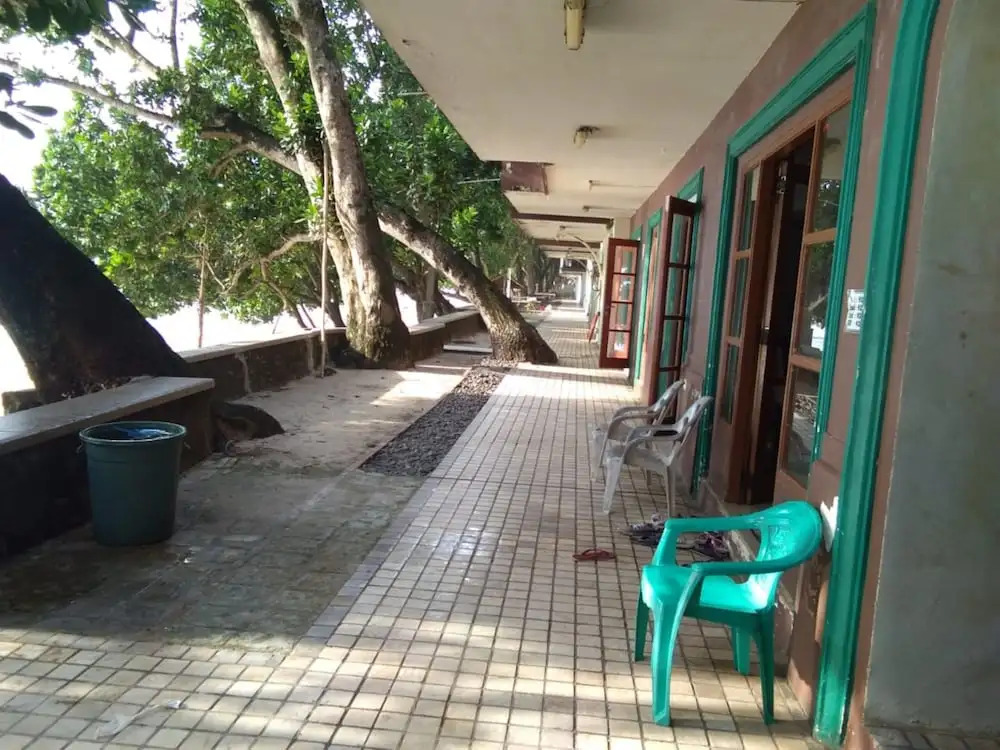Kondominium Pantai Pasir Putih Carita