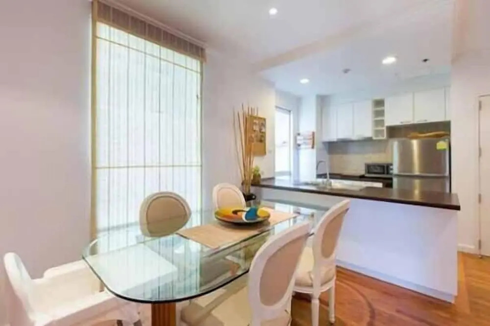 Baan San Ploen Condominium by Renvio