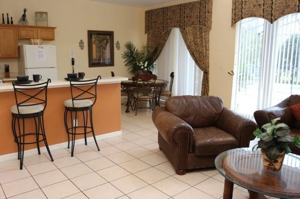 Glenbrook 1939 - Seven Bedroom Villa with Private Pool
