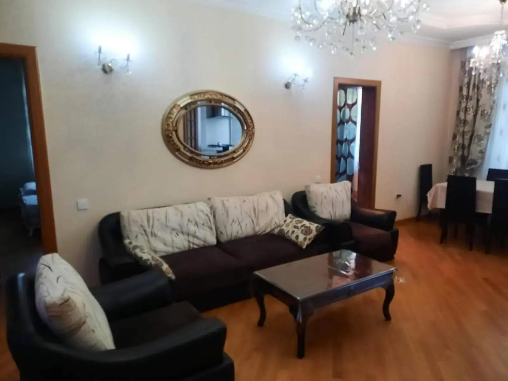 apartament naxcivani street