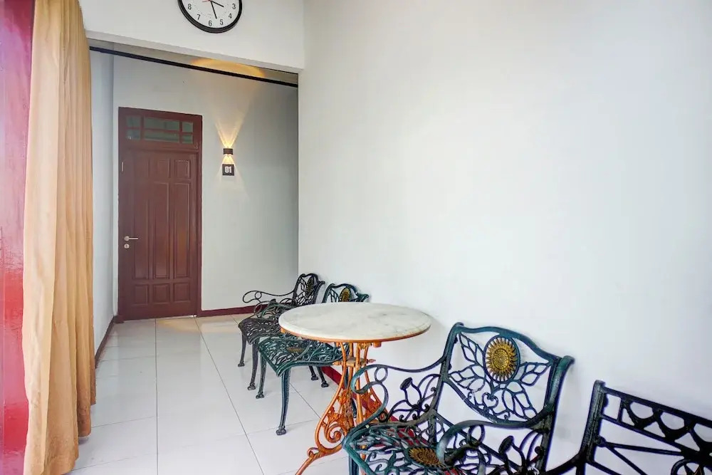 Hotel O Krakatau Near Universitas Muhammadiya Sumatra Utara