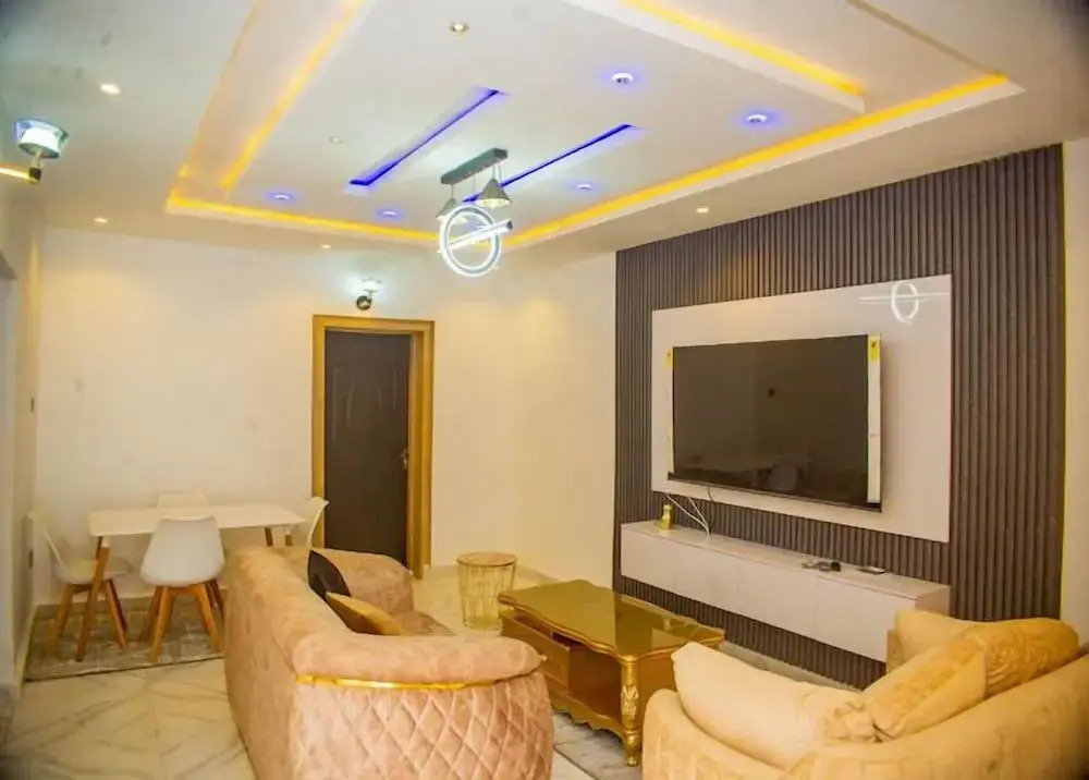Lavish Apartment
