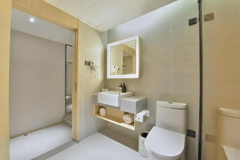 JI Hotel Shanghai Caohejing Lianhua Road