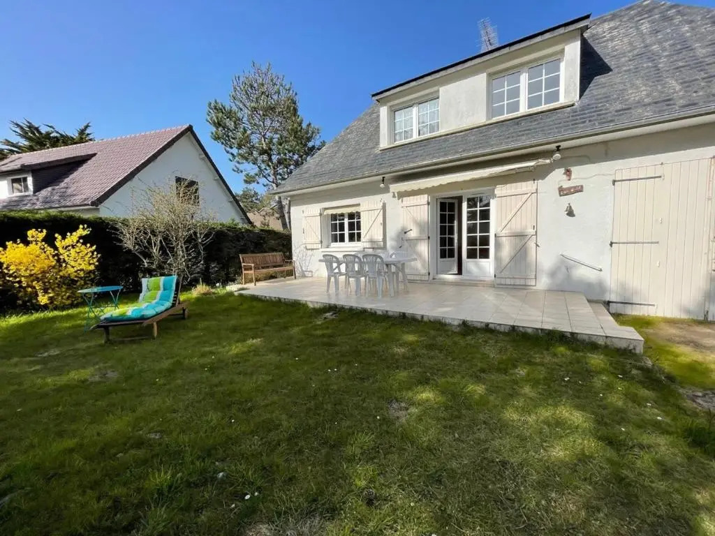 Villa 5 pièces avec jardin, à 400m de la plage et 600m des commerces, wifi et barbecue inclus - FR-1-361-20