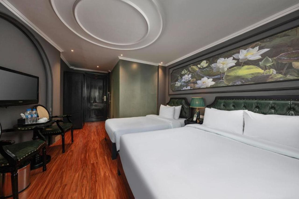 Stardust Hotel & Travel