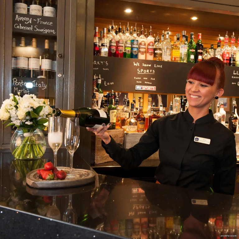 Manchester South Inn Sure Collection by Best Western