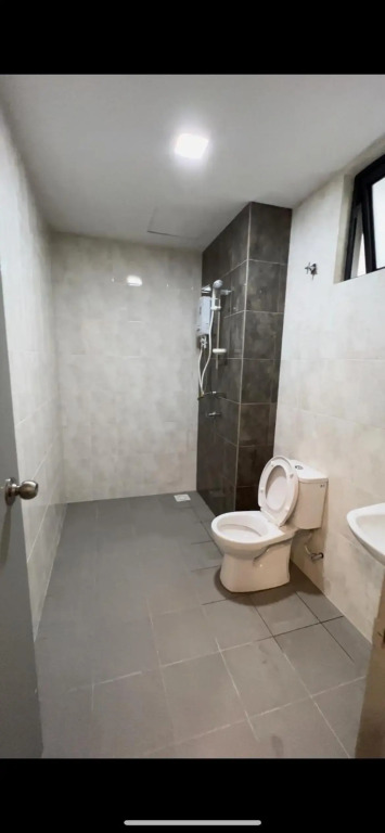 Vista Bangi 1 Bedroom service apartment with swimming pool