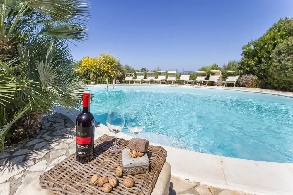 Villa Paraiba With Private Pool Facing the sea for 12 People