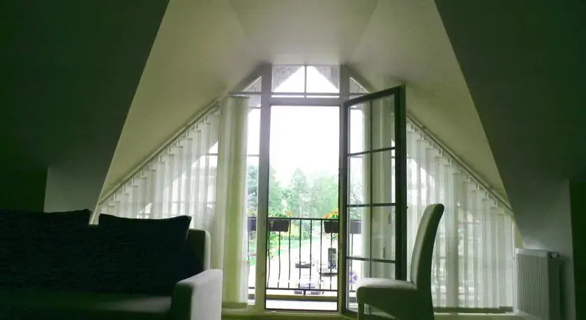 Alongės Guest House