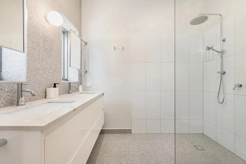 Incredible Balcony Duplex in the Heart of Fitzroy