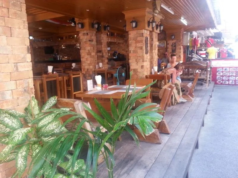 Ruen Thai Guesthouse Patong