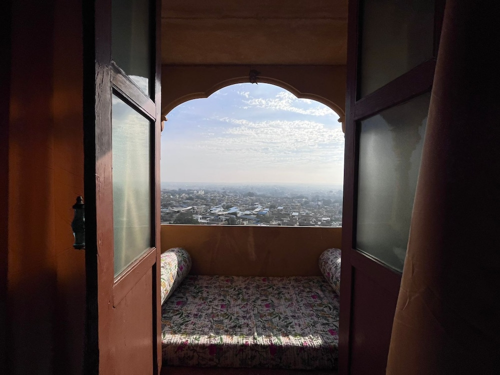 Hotel Surja Jaisalmer