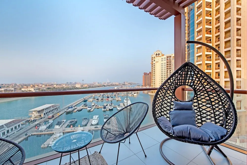 Tranquil Studio With Unmatched Ocean Views in Palm