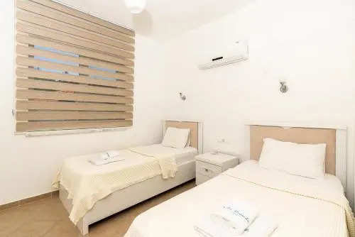 Villa Hill 2
