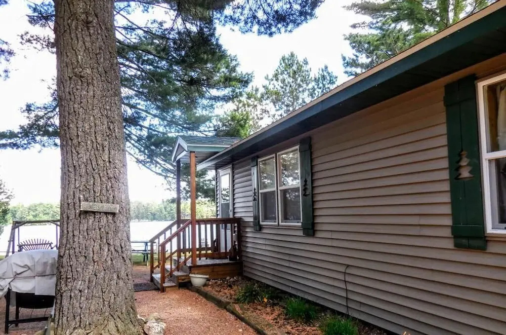 Knotty Pine Resort- White Pine 2 Bedroom Condo