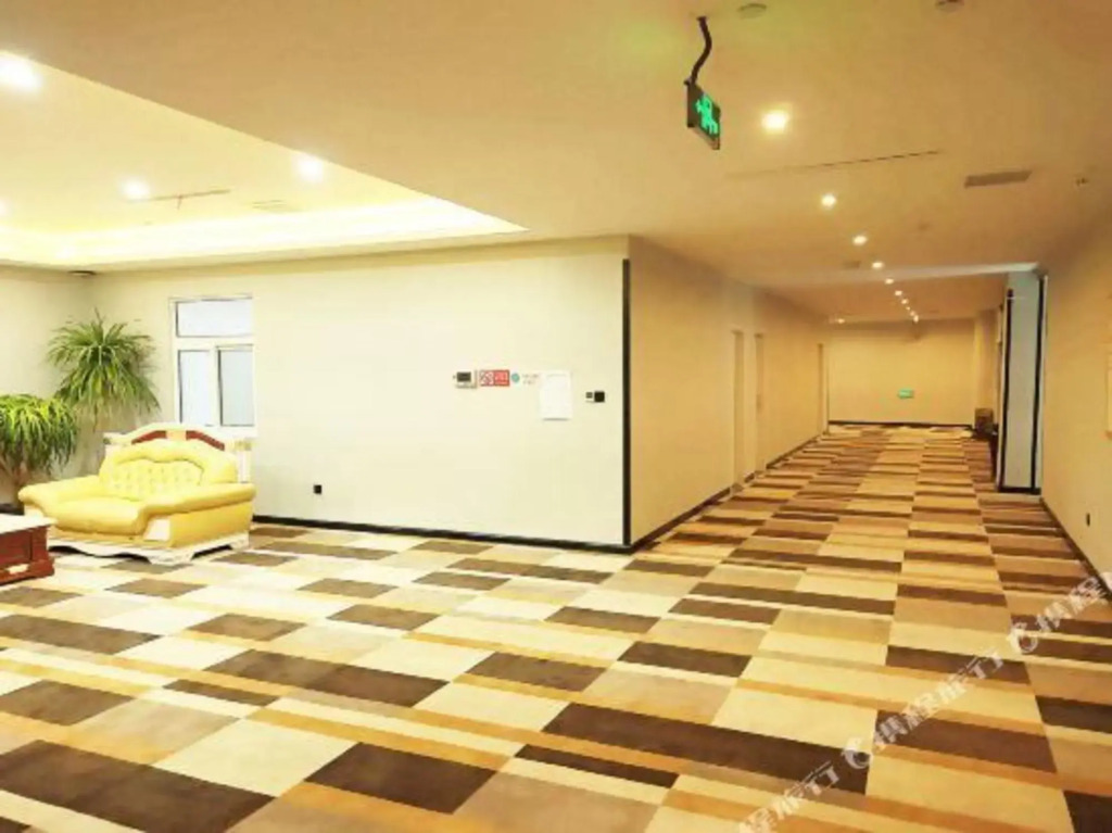 Shell hotel (liaocheng Dongchang West Road Railway Station)