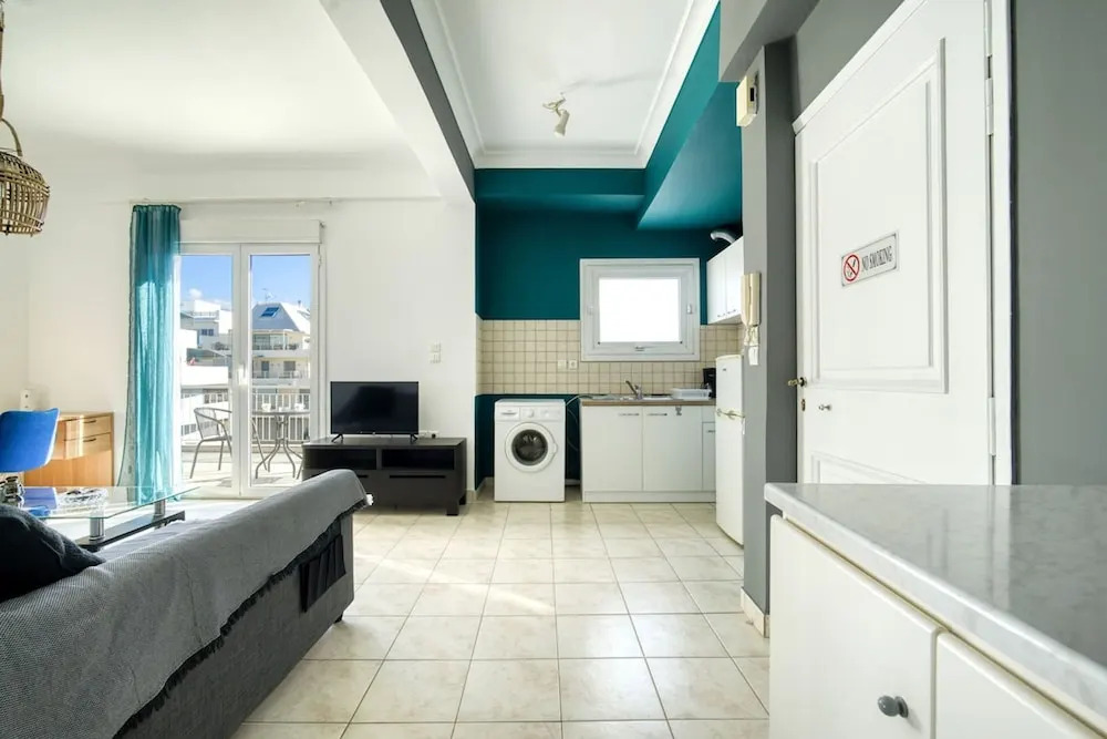 Sunny Penthouse in Koukaki - Next to Acropolis