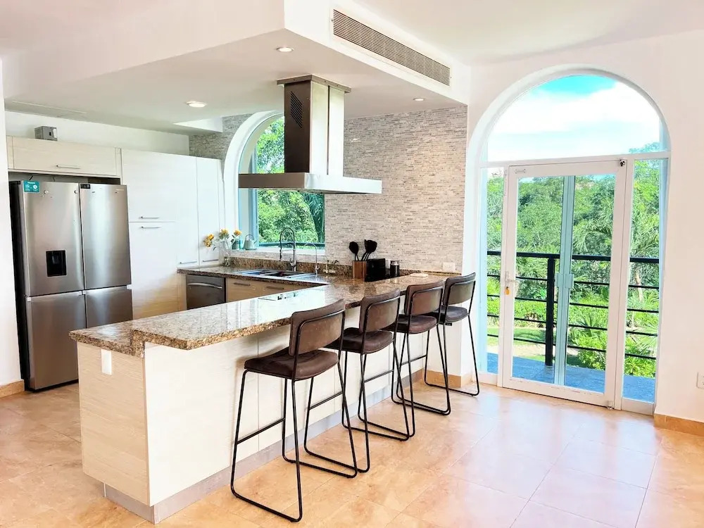 High-End Waterfront Condo Secrets Waters