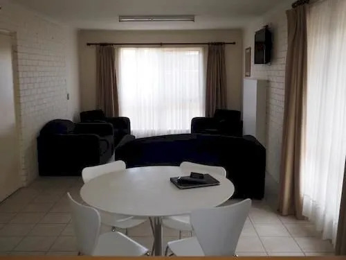 Jacaranda Holiday Units