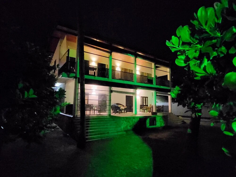 Beach Villa Yin near Hikkaduwa, with Pool and Cook - Semi-detached House