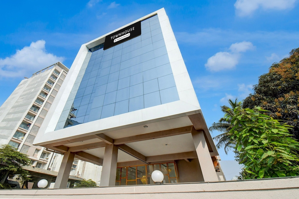POP 84260d Hotel City Centre