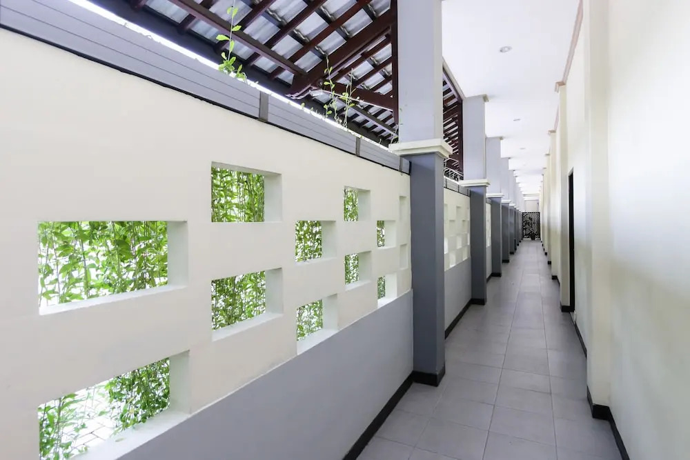 Hotel Puri Indah & Convention
