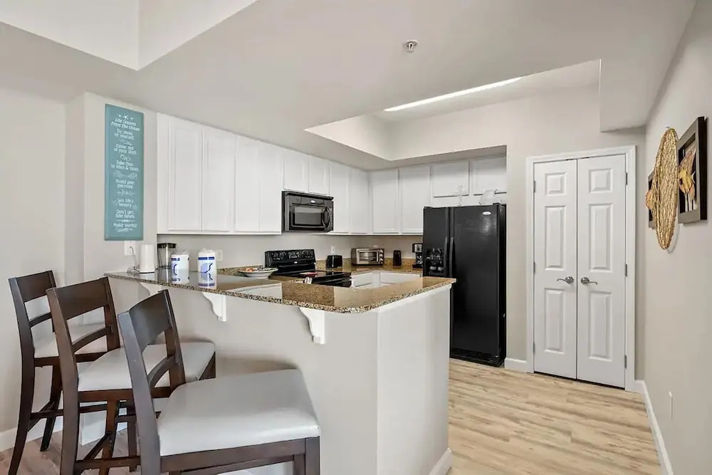 Palms Resort #2715 Full 2 Bedroom