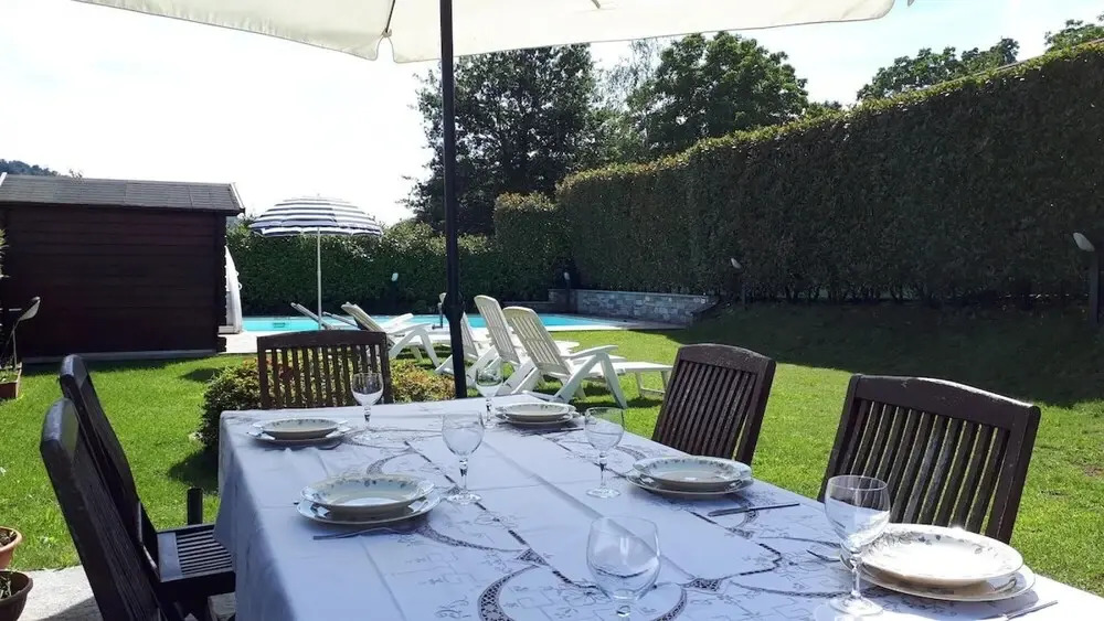 Chalet Dania With Garden Pool and Lake View