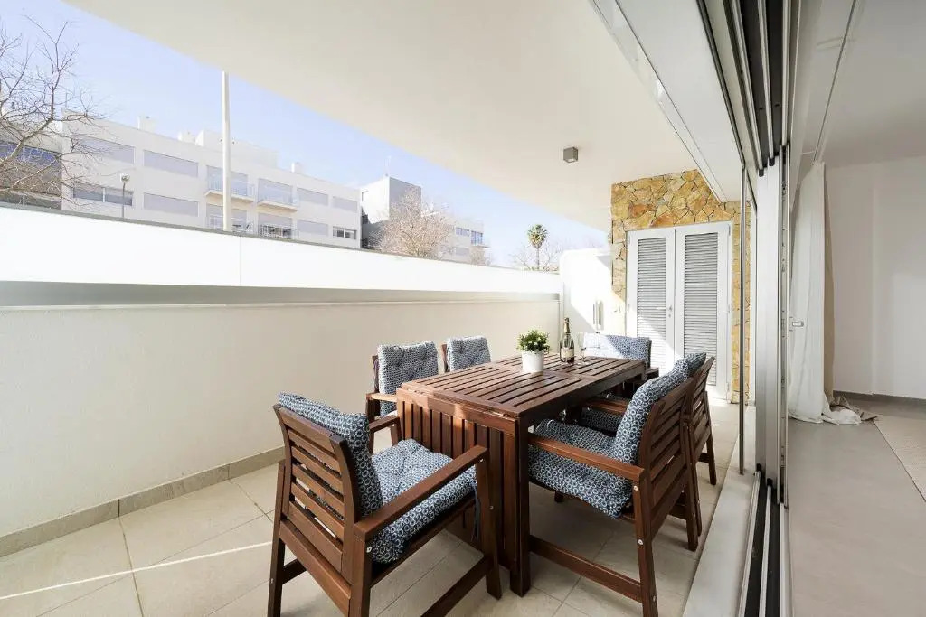 Modern 2 Bed Apartment - Albufeira - Roof Top Pool