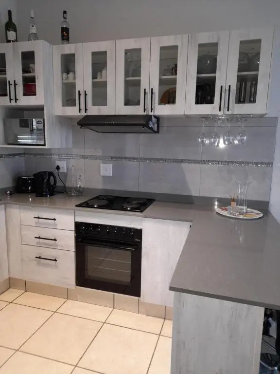 lovely 1 bedroom apartment
