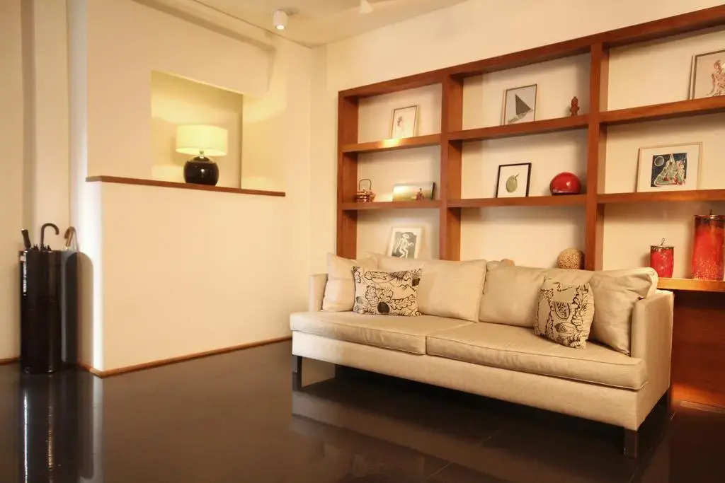 Art Suites & Gallery