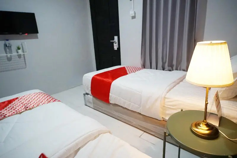 Sani Guest House by OYO Rooms