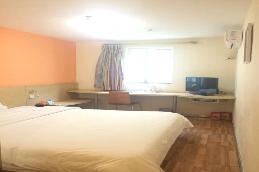 7 Days Inn Wuhan Wuchang Railway Station Shouyi Road Subway Branch