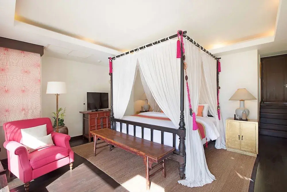 Baan Rattana Thep
