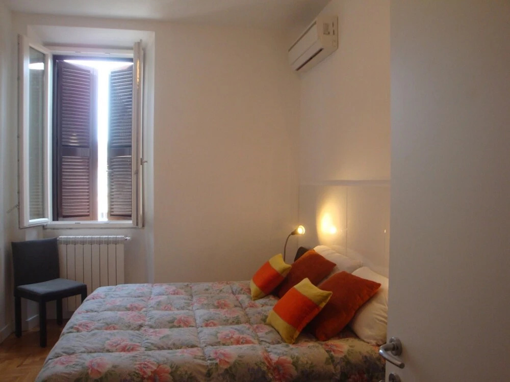House With 2 Rooms in Roma, With Balcony and Wifi