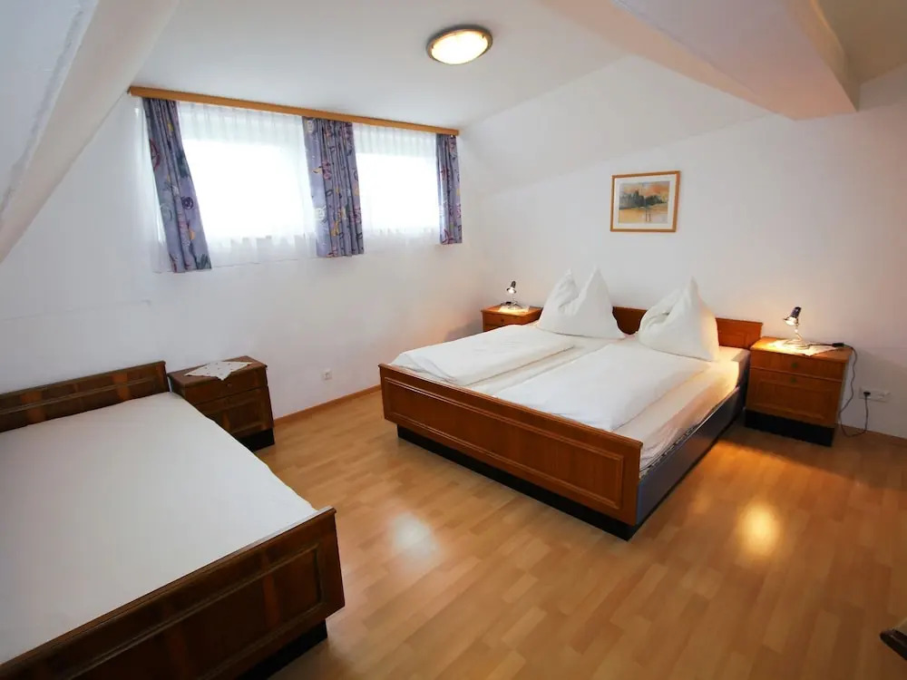 Spacious Apartment in Sankt Kanzian near Lake Klopein