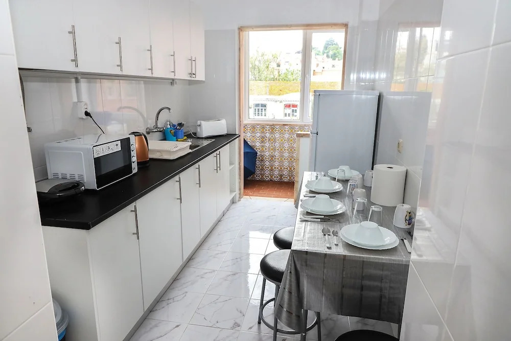 lisbon Home host