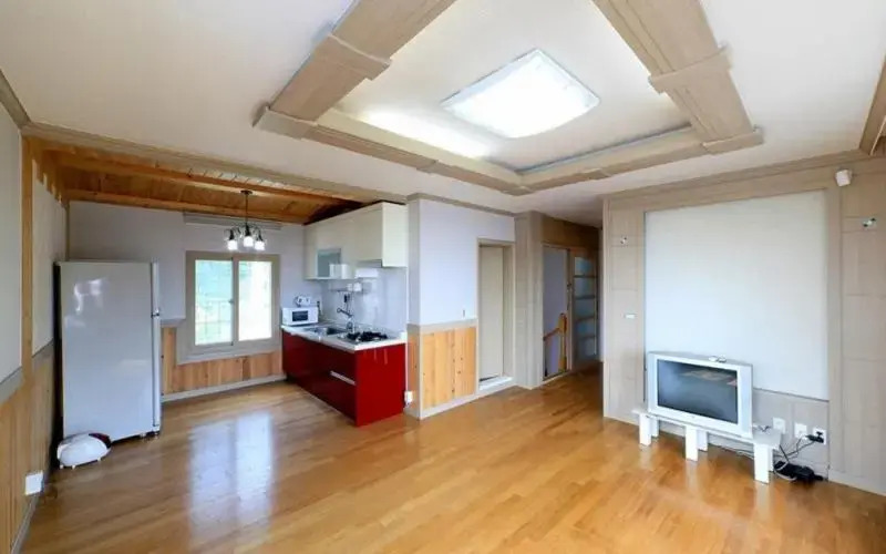 Eulwangri Q House Pension