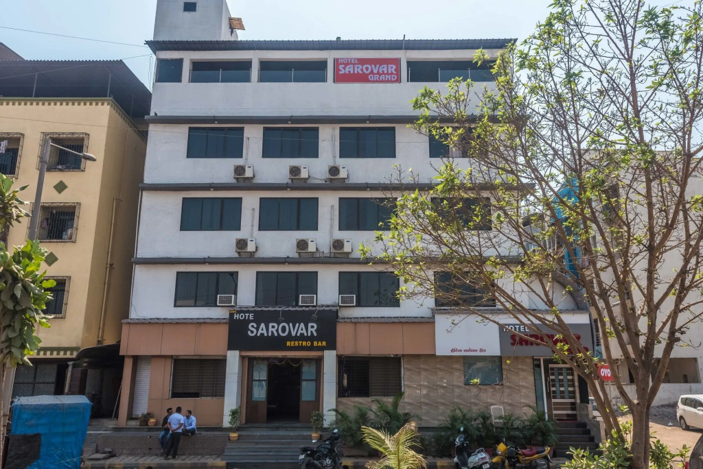 OYO 7727 Hotel Sarovar Grand