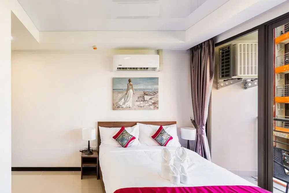 One bedroom Condo in Naiharn P209