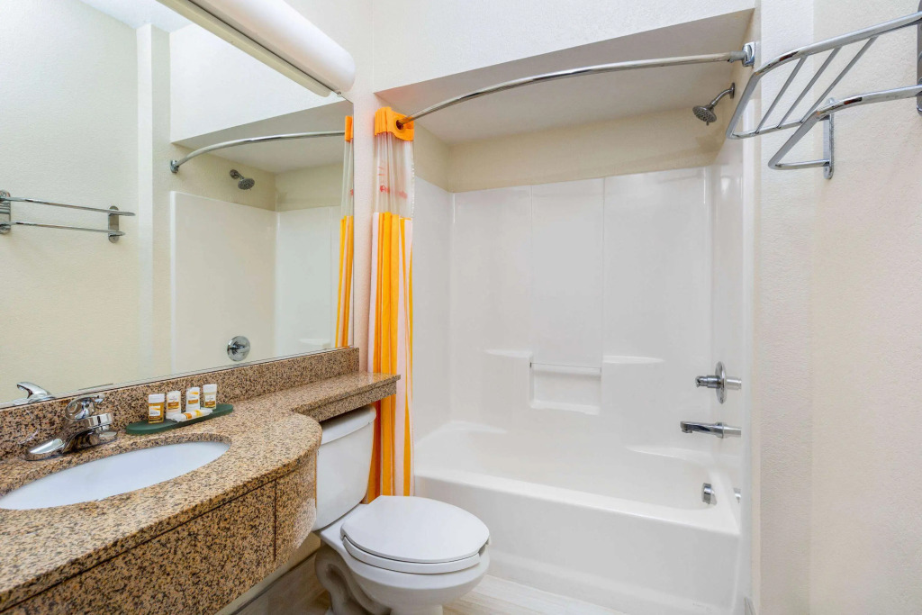 La Quinta by Wyndham Tulare