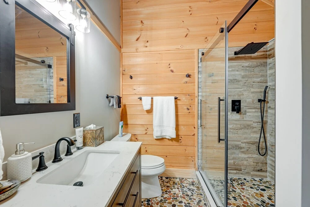 Scenic Blue Ridge Cabin Rental w/ Resort Amenities