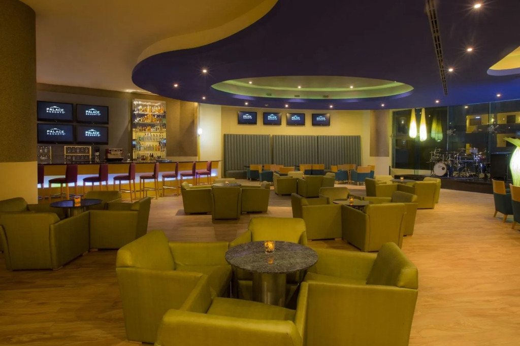 Beach Palace Family Resort & Spa - All Inclusive