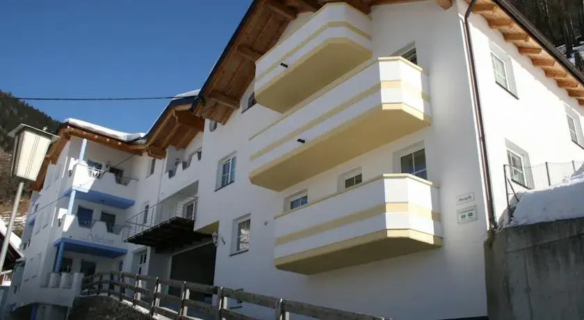 Adlerhorst Apart