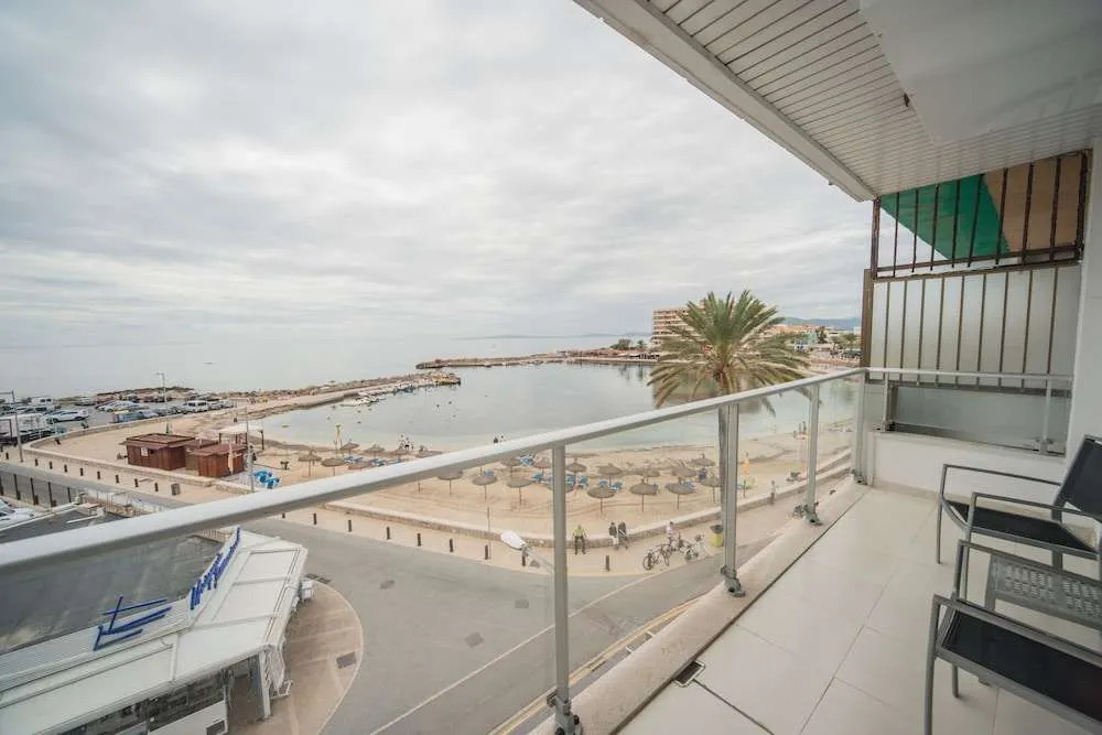 Apartamentos Embat