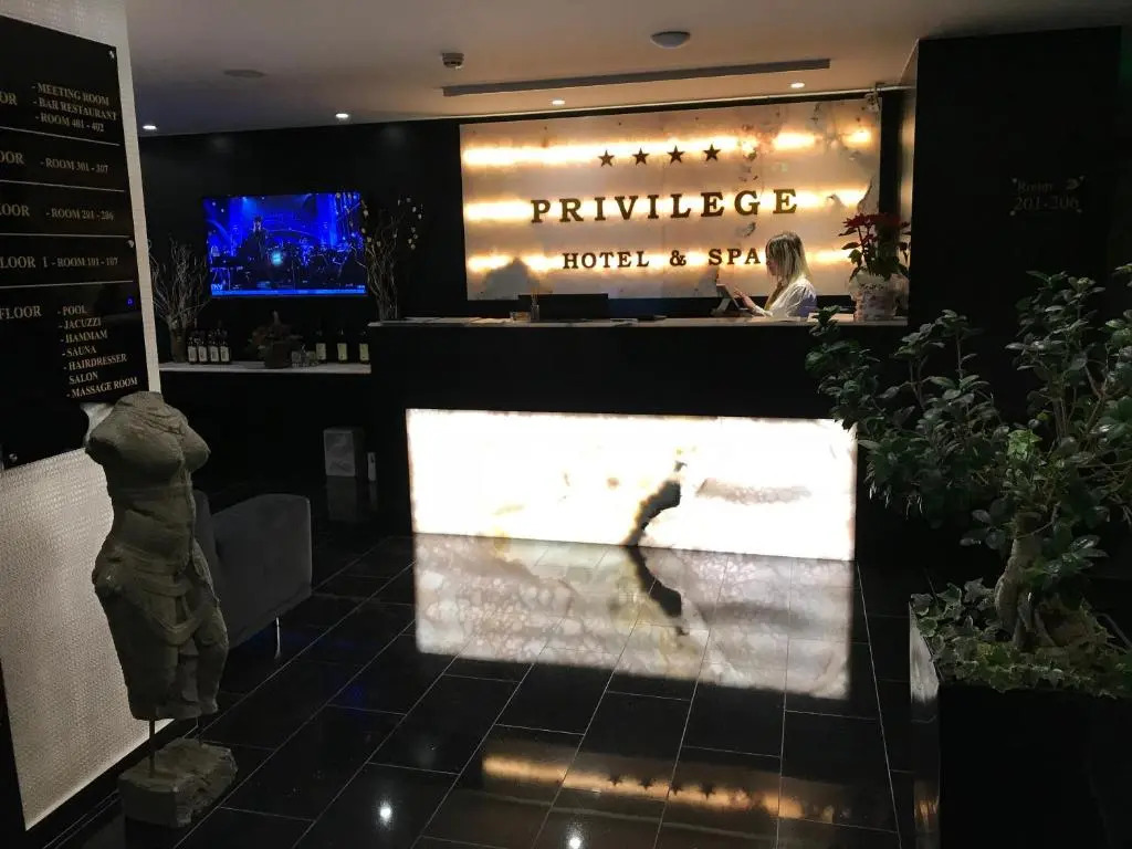 Privilege Hotel & Spa